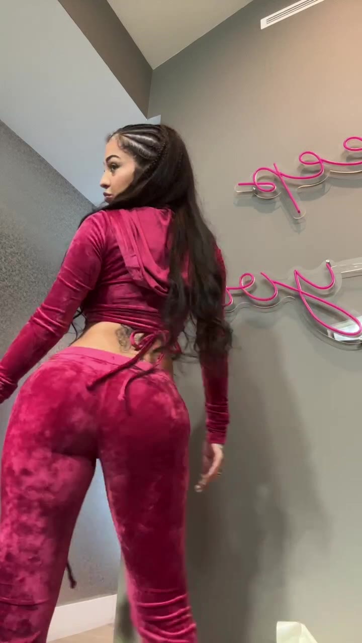 Malu Trevejo Thong Saucesenpai Nude Onlyfans Leaks Full Videos