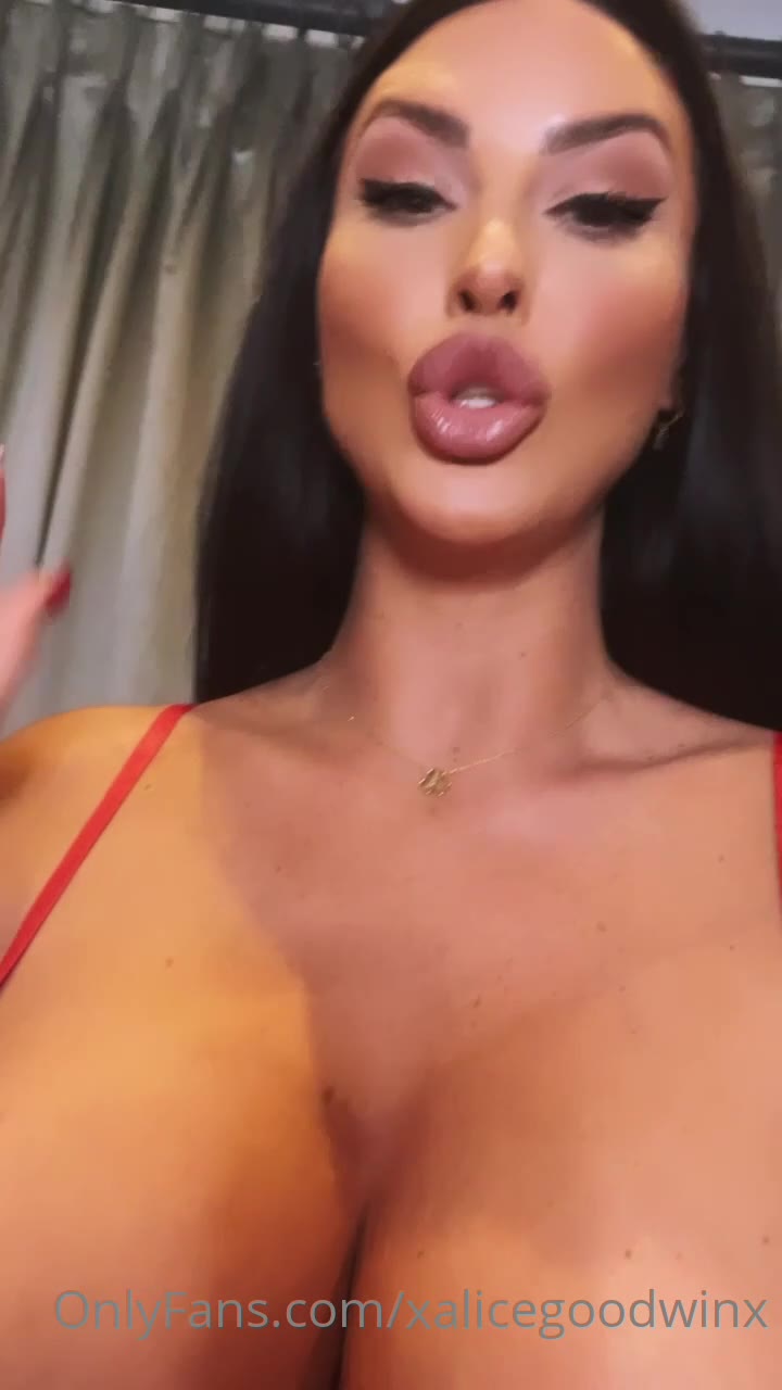 Alice Goodwin Tits SauceSenpai Nude Onlyfans Leaks Full Videos