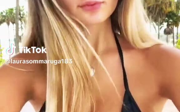 laura sommaruga nude video