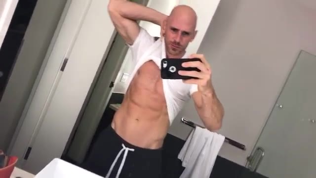 violet myers and johnny sins