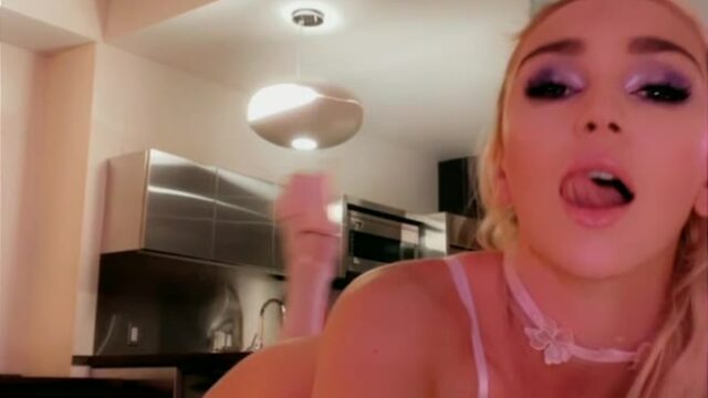 kendra sunderland live